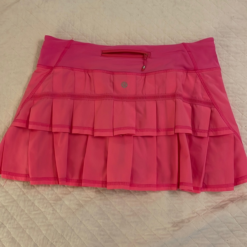 Lululemon Pace Setter skirt, regular length